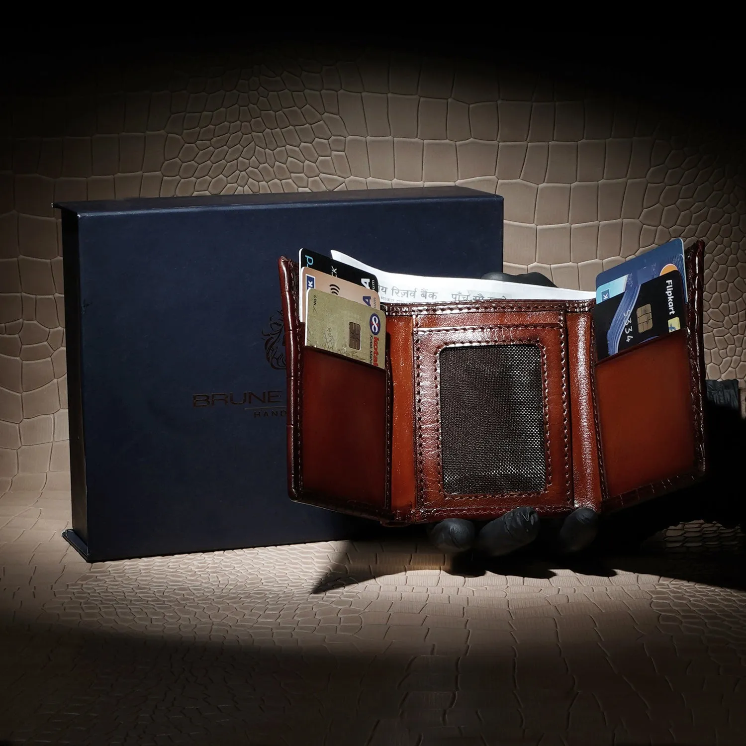 Burnished Tri-Fold Wallet in Tan Deep Cut Leather