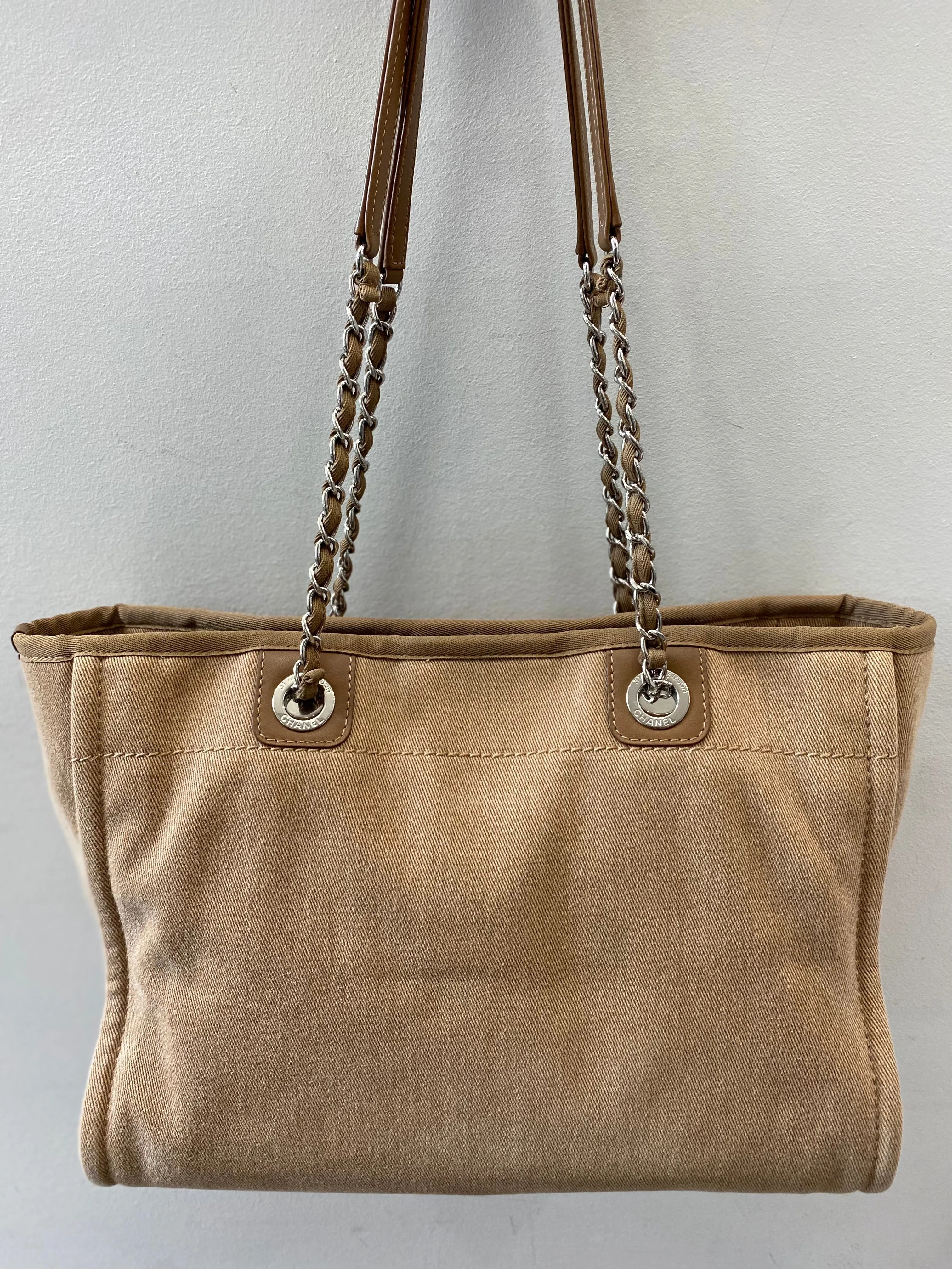 CHANEL CC DEAUVILLE CC CANVAS TOTE BAG