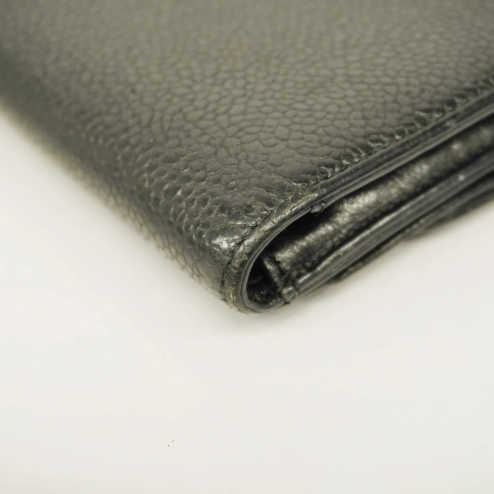 CHANEL  Gold Hardware Women's Caviar Leather Long Wallet [bi-fold] Black