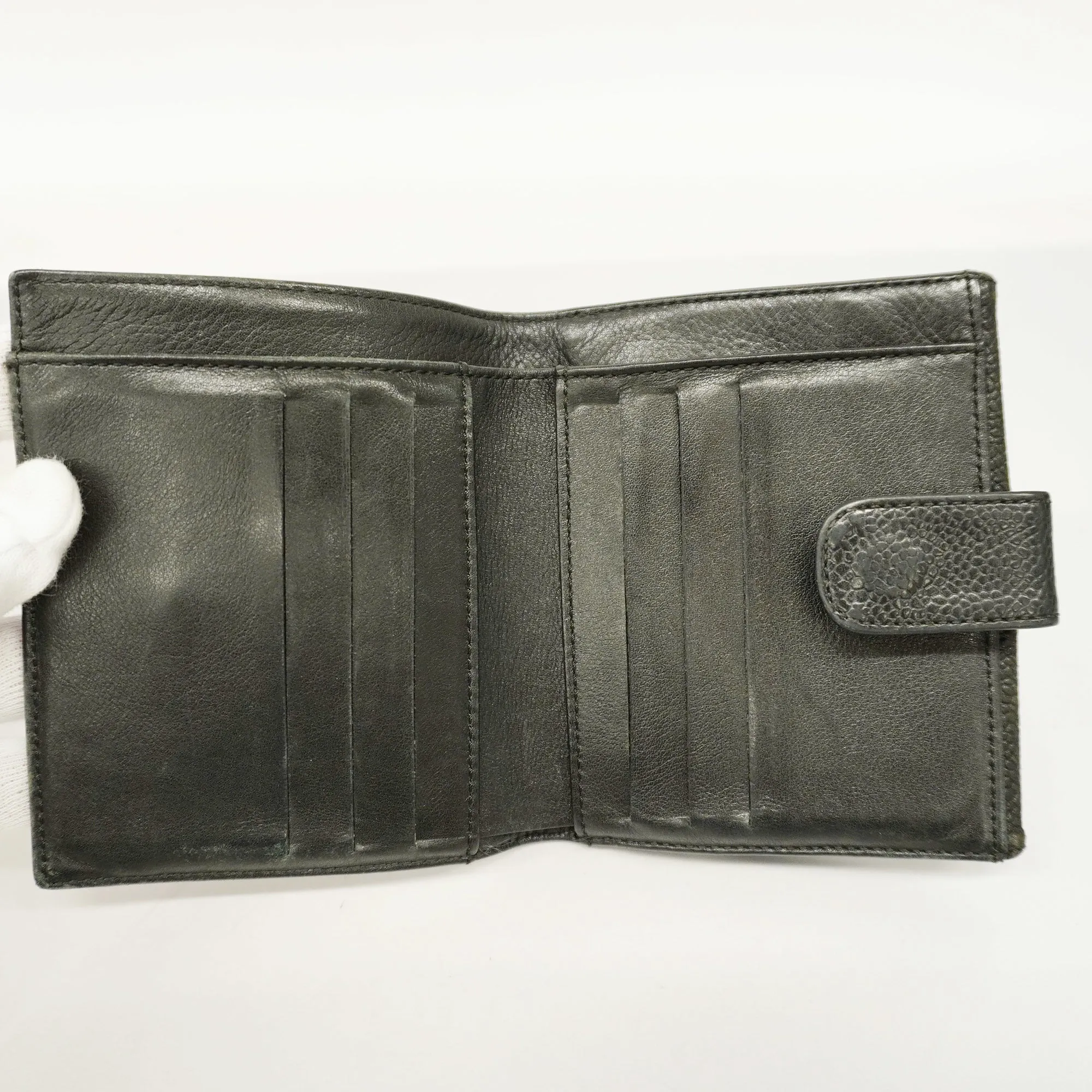 CHANEL  Gold Hardware Women's Caviar Leather Long Wallet [bi-fold] Black