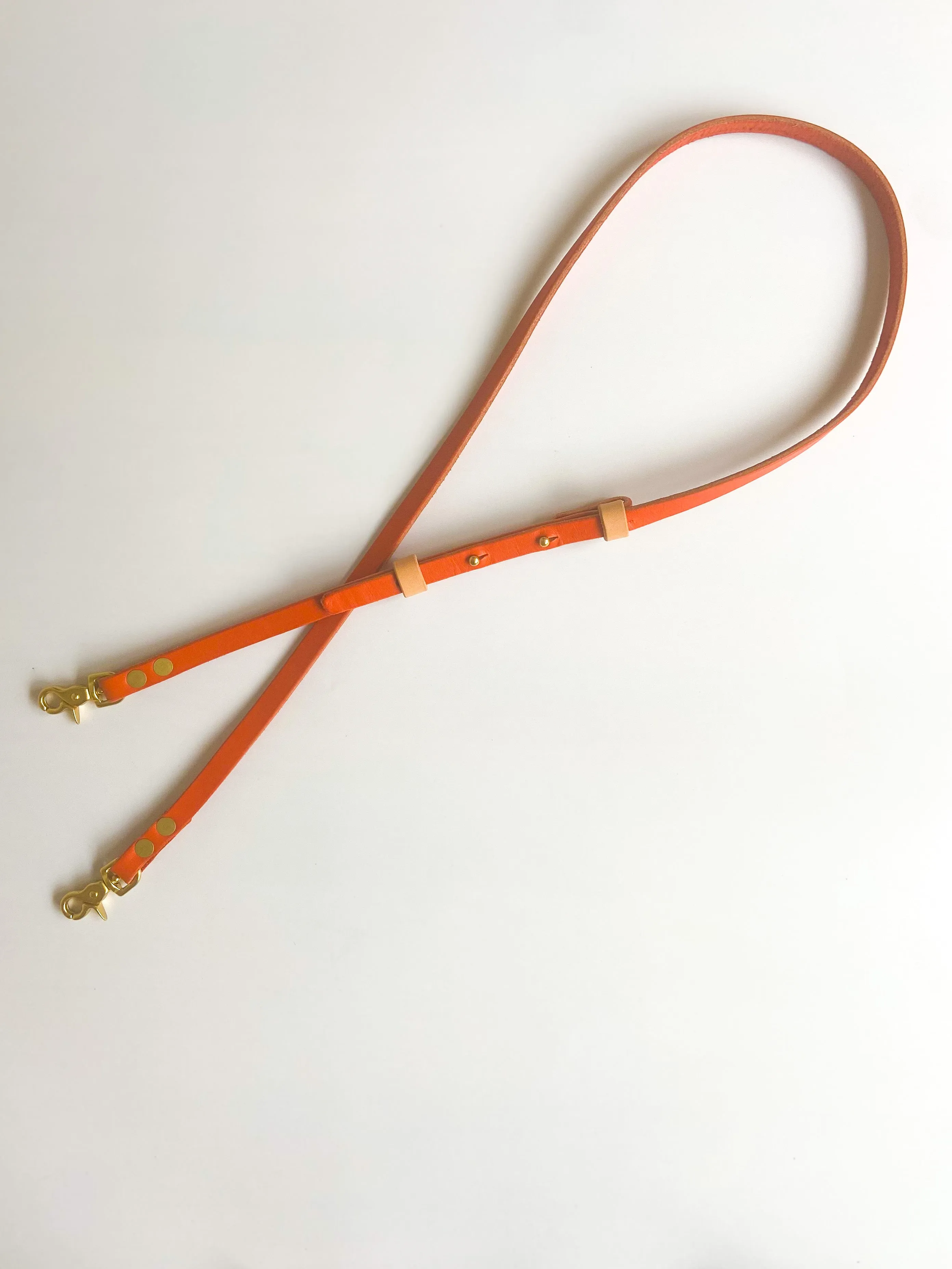 Crossbody Strap in Vegetable Tanned Leather