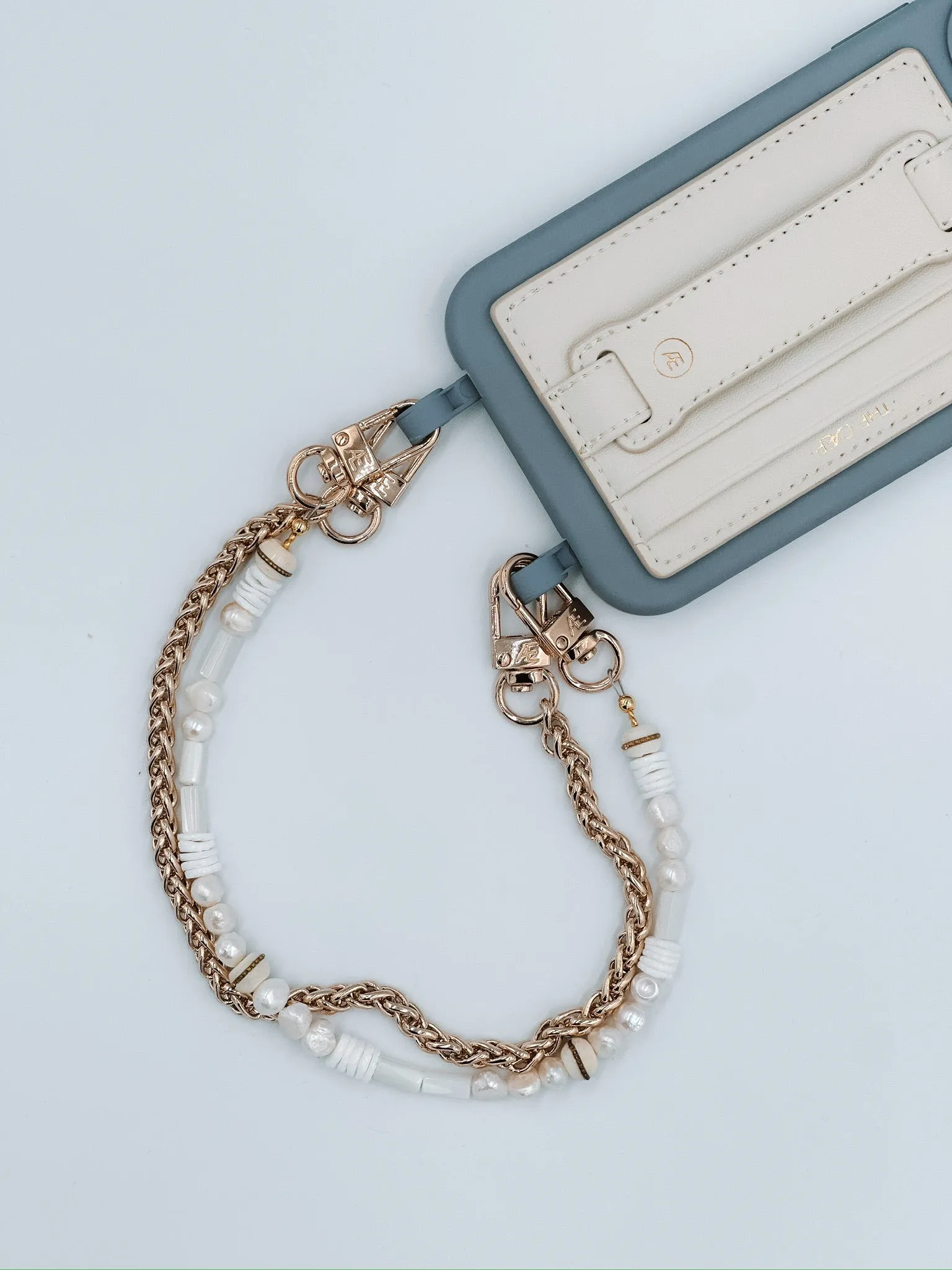 Off White Hoop Phone Wallet - MagSafe (RFID)