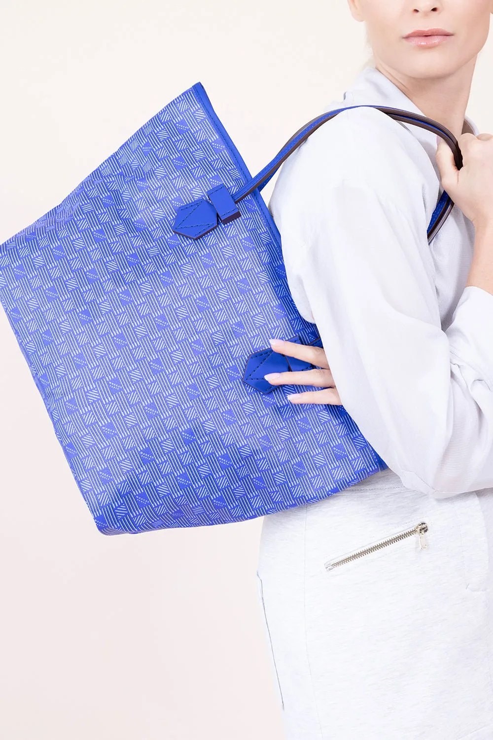 St Tropez ZipTote MM - Deep Blue